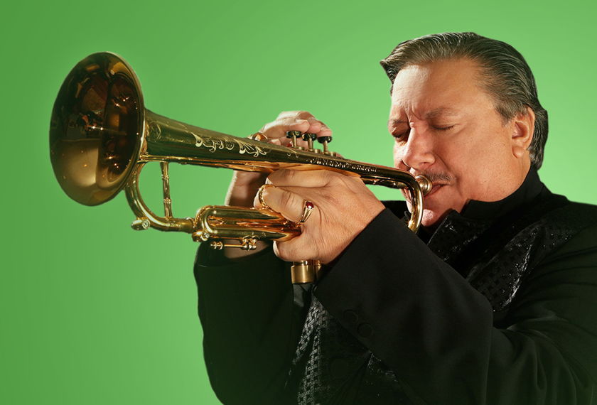 Arturo Sandoval Swinging Holiday